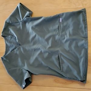 Figs casma scrub top moss XS